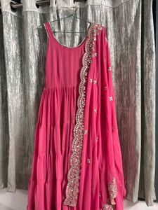 Pink flowy kurta with embroided dupatta