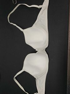 M&amp;S White Bra - 32C