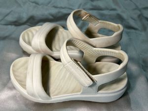 Comfortable White Platform Sandals