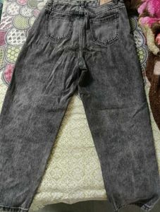 High-Waisted Gray Denim Jeans