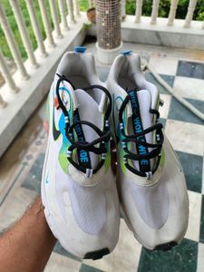 worldwide size 10