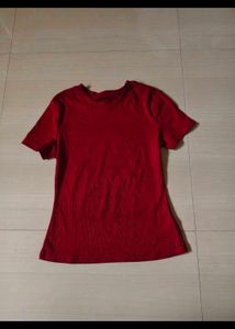 savana by urbanic maroon sleek tshirt