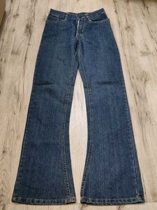 Ma1282 Lancer bootcut jeans waist 28 inches