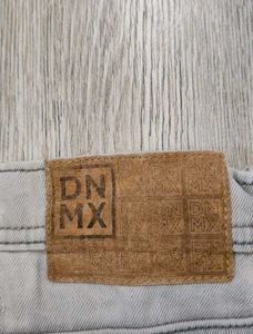 Sc9747 DNMX Jeans waist 34 inches