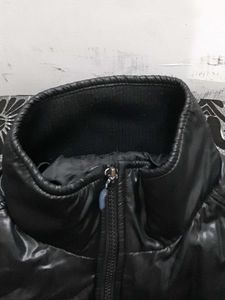 Stylish Black Puffer Jacket