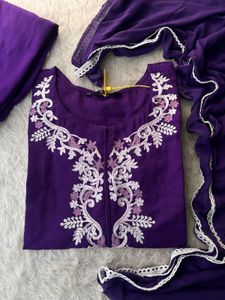 Elegant Purple Embroidered Kurta Set