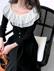 Elegant korean Ruffle Collar Knit Top