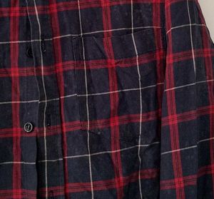 Men Long-Sleeve Shirt