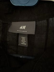 H&amp;M Black Short Sleeve Shirt size small
