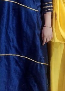 Elegant Navy Blue Kurta Set with Gold Trim