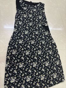 Zink London Sweetheart Daisy Floral Print Midi Dre