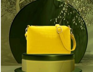 Brand New**** Sling Bag 😁