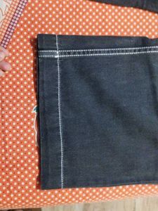 Wide leg jeans