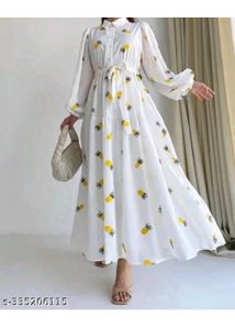 Chic White Pineapple Print Maxi Dress