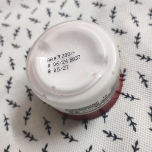 Pond's Age Miracle Cream ❤️