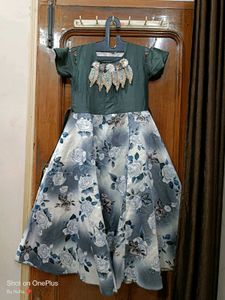 🇳🇿💫♥️ Partywear Floral Fit &amp; Flare Dress
