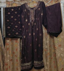 Elegant Embroidered Banarasi Kurta Set