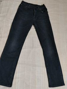 jeans in like new condition