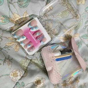 Beautiful Floral Press-On Nails