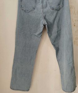 Light Wash Split Hem Jeans