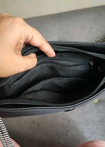 Chic Black Shoulder Bag with Rope Handle