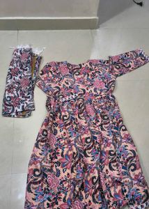 Floral Kurta Set(L)