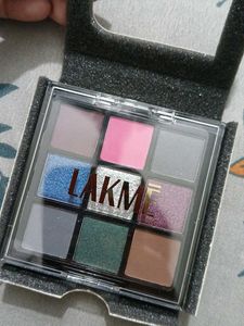 Lakme Eyeshadow Palette