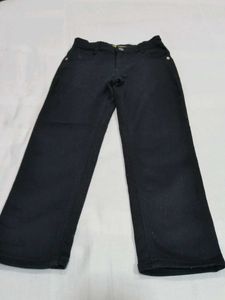 Classic White and Black Jeans Combo