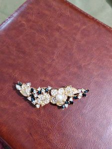 Saree pin