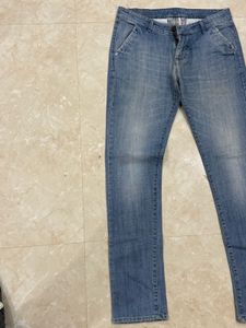 Light Wash Denim Jeans