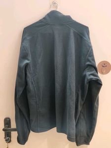 Champion Fleece Pullover - Great Condition!
