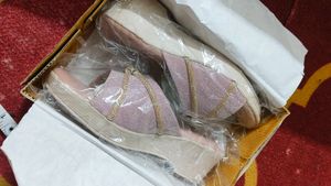 Stylish Sparkly Wedge Sandals