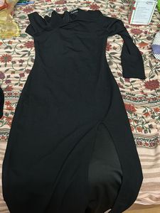 Chic Black Puff Sleeve Dress