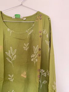 Mehendi Green Kurti