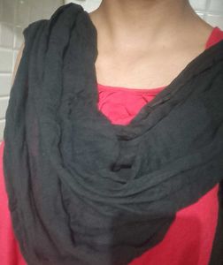 Black Dupatta.