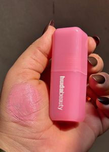 Huda Beauty Faux Filler cheeck &amp; lip Duo