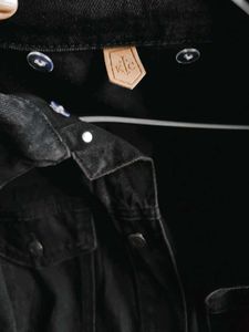 Black Denim Jacket Outfit