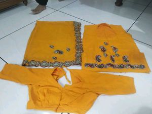 Yellow odni and kanchli kurti rajputi