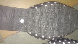 Black Flat Sandle