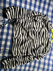 Trendy Women Stripped Top