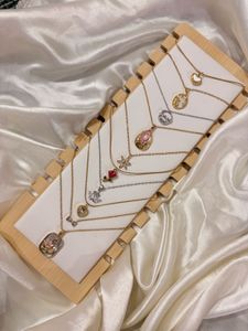 elegant layerd necklace set