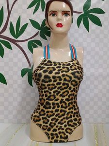(600)Leopard Print One-Piece Swimsuit