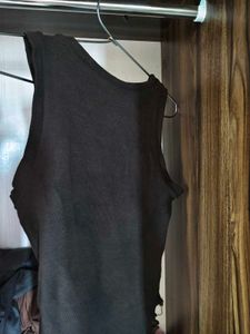 Sleeveless Tank Top
