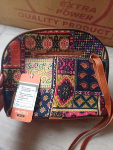 Sling bag
