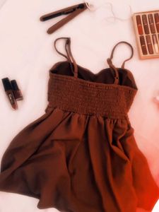 Brown Textured Twist Front Top 🏆