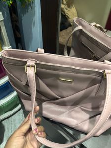 Chic Pink Tote Handbag