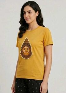🌼T-Shirt with Goddess Print