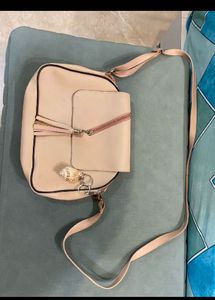 Chic Crossbody Bag with Tassel Detail