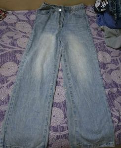 Light Wash Wide Leg Jeans