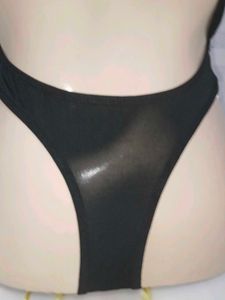 1424 Black One Piece Swimsuit